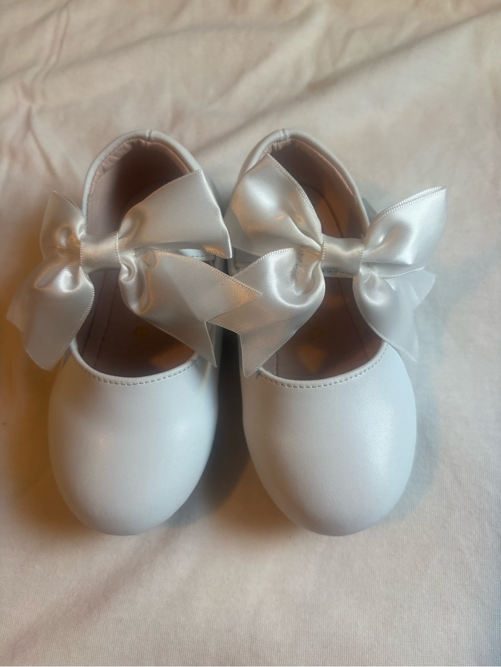 Girls White Bow Mary Jane Dress Shoes
